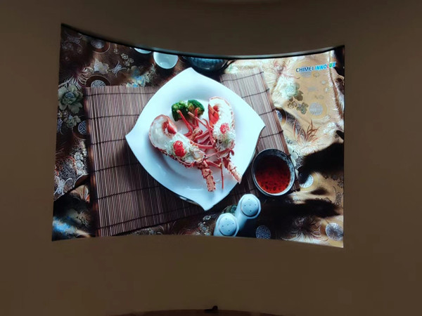 南涧室内P2.5弧形LED屏
